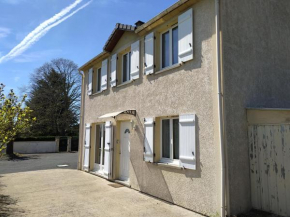 La Tribu d'Asato-Beauval 5 ch grand jardin et parking privé
